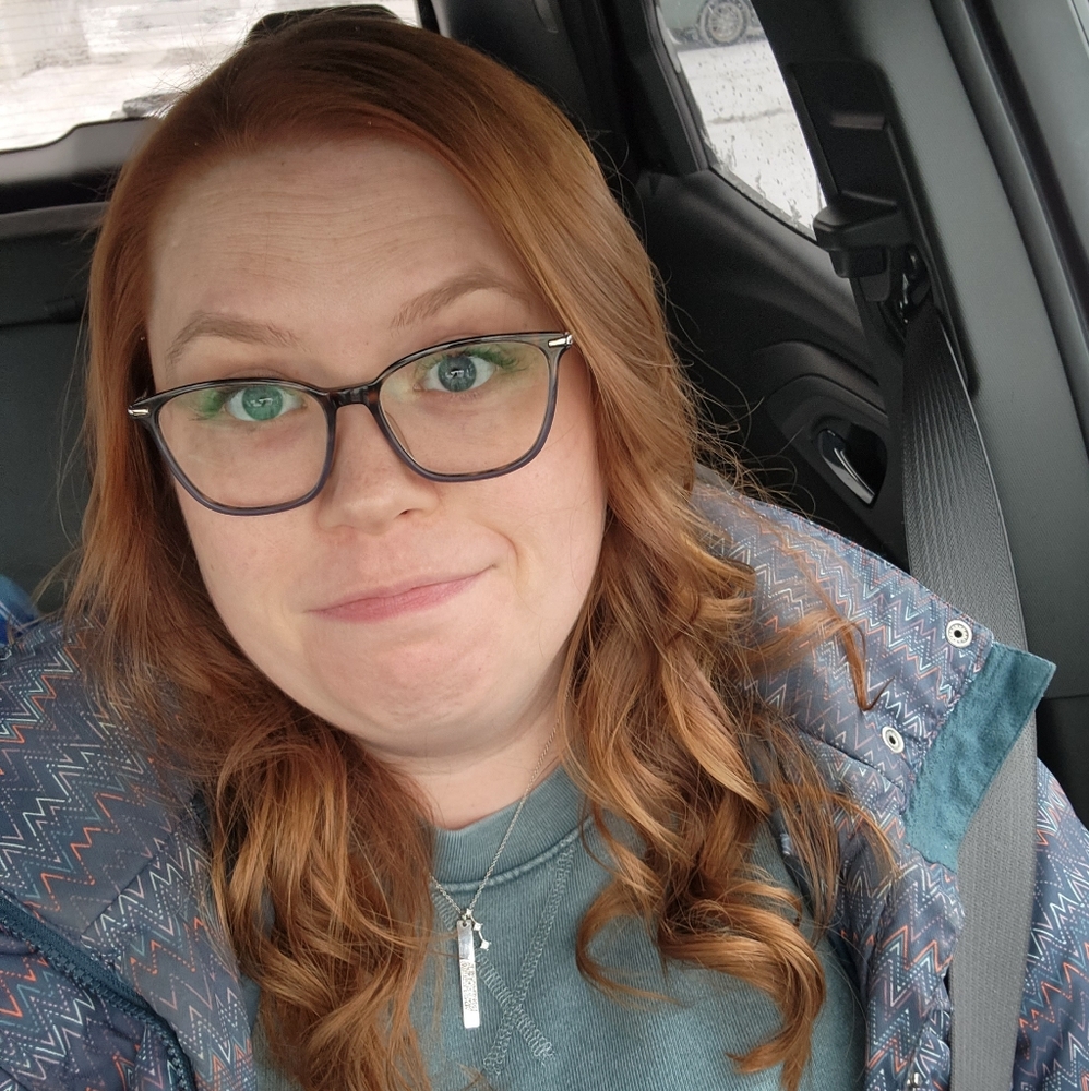 Meet your Posher, Julie